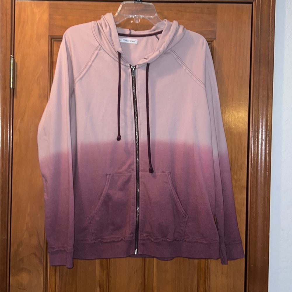 Maurice’s size 1 plus size hoodie